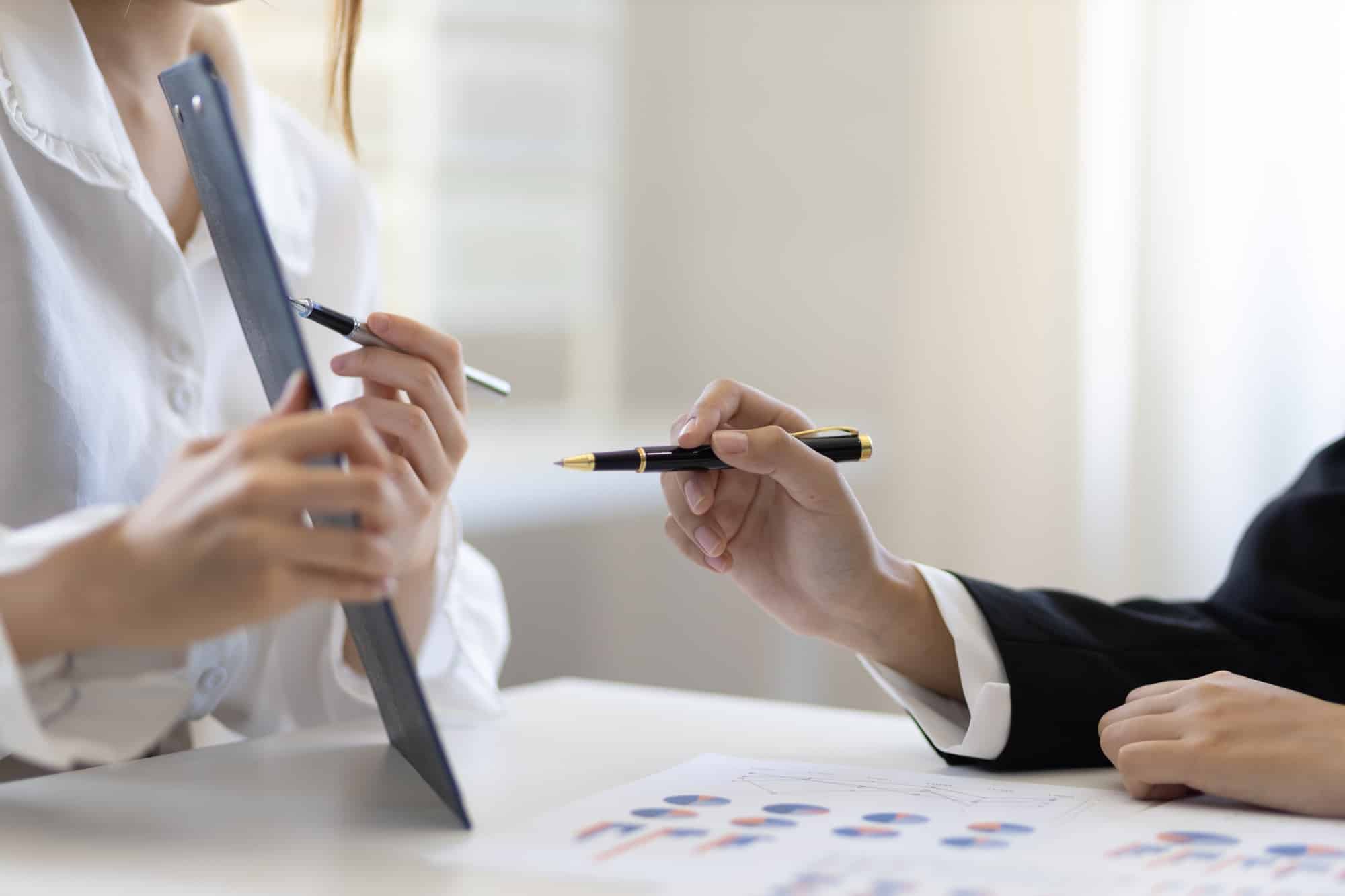 Investment and accounting analysis.